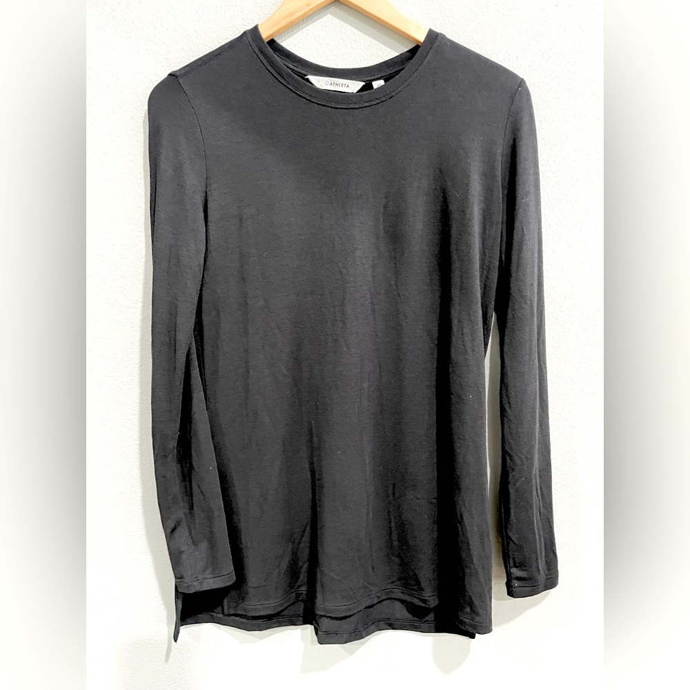 Athleta Basics Long Sleeve Black Athletic Top (XS)